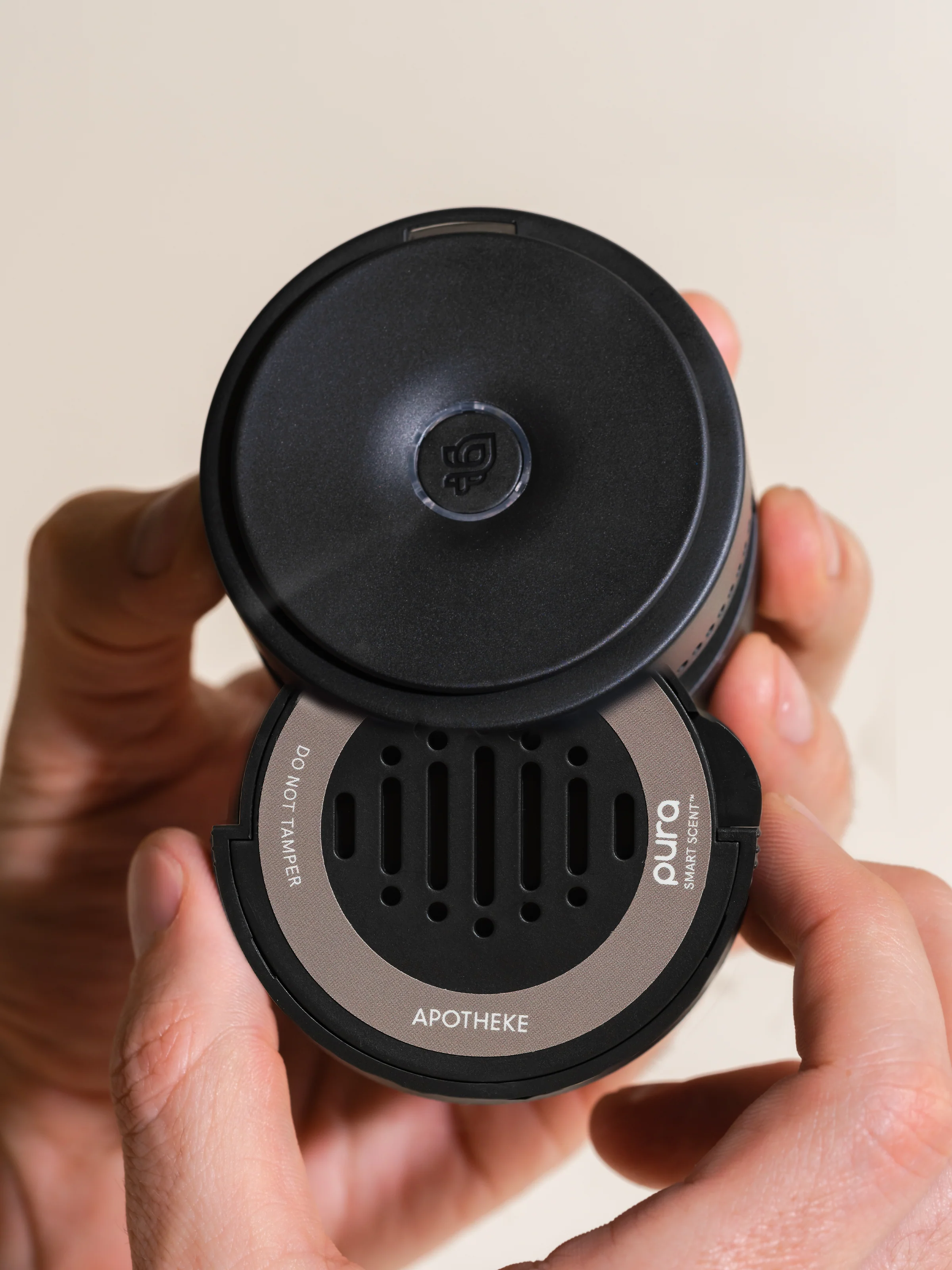 White Vetiver 3 White Vetiver